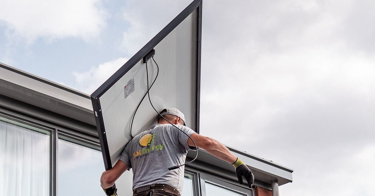 Ensuring Safety Standards in Solar Panel Post-Installation